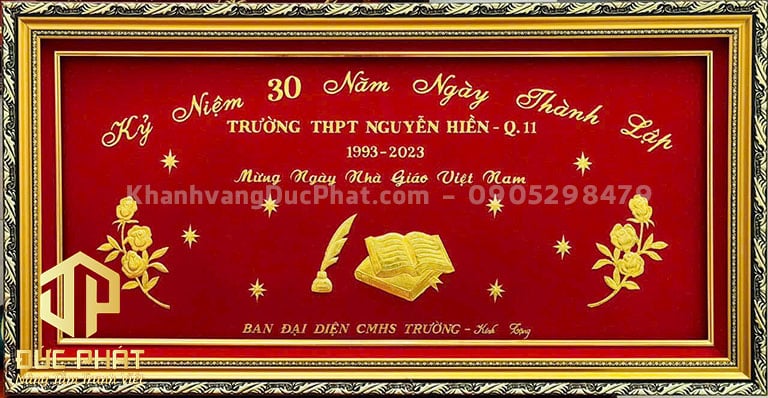 khanh-vang-ky-niem-thanh-lap-truong-1.jpeg